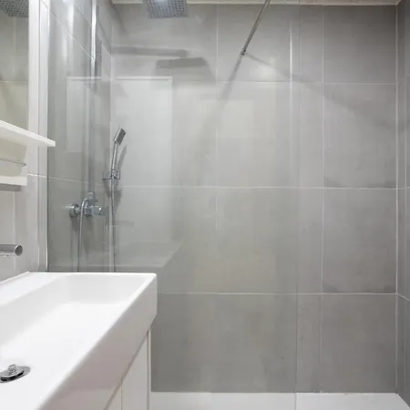 Castle Harbour Feel Like Flat Cristianos By Lovetenerife *